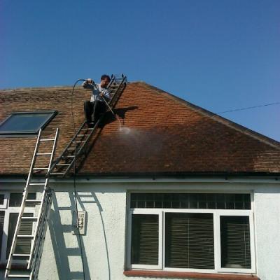 Roof Cleaning